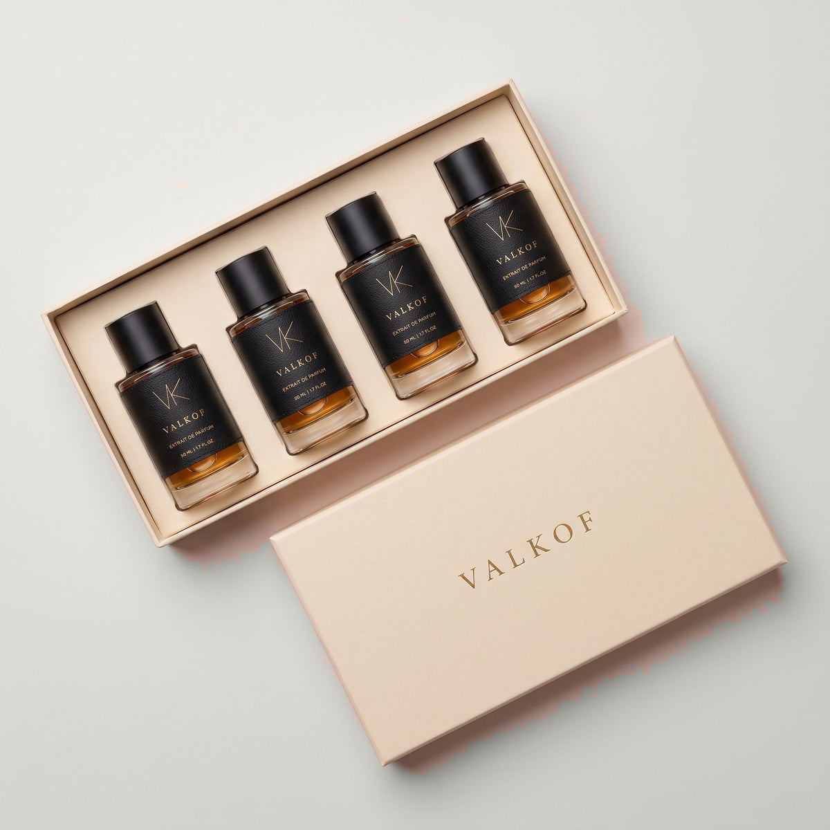 Setul Descoperire VALKOF — 4 parfumuri de 50 ml în cutie cadou
